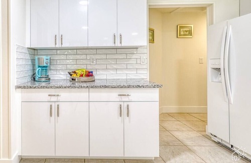 South Sarasota House | Siesta Key FL: Heated Pool, Beaches, Family Fun