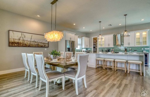 Vamo House | Siesta Key Modern Retreat with Heated Pool & Spa