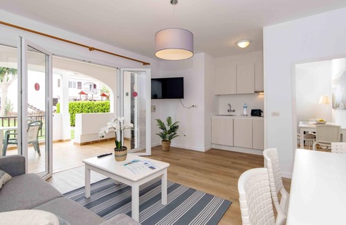 Cala en Porter Apartment | Siesta Mar Private Apartments 16