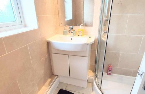 Wallsend Apartment | Sigma Palace Free Parking