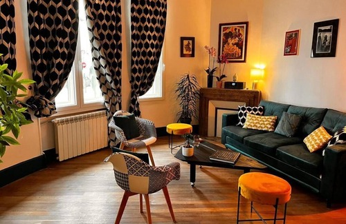 Alpes-Romans Apartment | SIGNATURE ART DECO APARTMENT