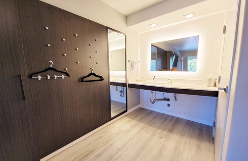 Newhall Hotel | Signature Inn Santa Clara