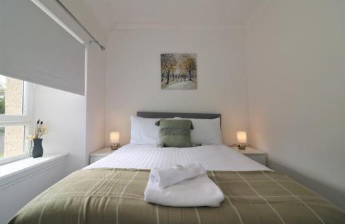 Lanark Apartment | Signature - Kirkhill Middle