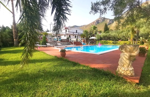 Altavilla Milicia Villa | *SIKELIA LUXURY HOME *Exclusive Pool & Relaxation!