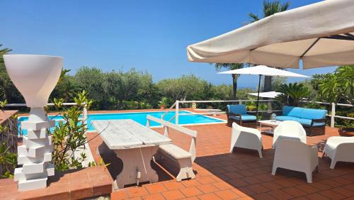 Altavilla Milicia House | Sikelia Luxury Home