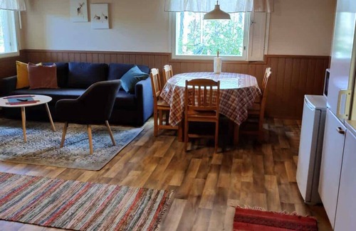 Orivesi House | Silent, private cottage by lake, sauna and boat