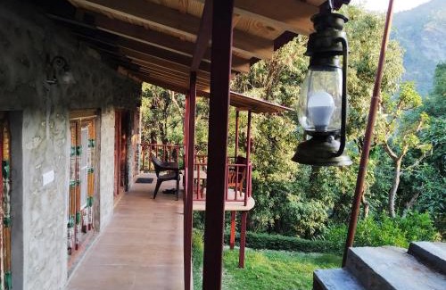 Kaul House | Silent Valley- Alchauna Kumaoni House along river Kalsa