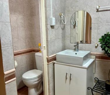 Greater Johannesburg Metropolitan Area House | Silken Trap Budget Rooms
