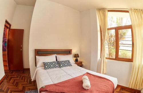 Cerro Colorado District Hotel | SILLARY HOSTAL Sede Cayma