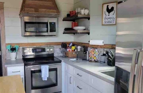 Rio Medina House | Silo #1 @ Medina River- summer Staycation!