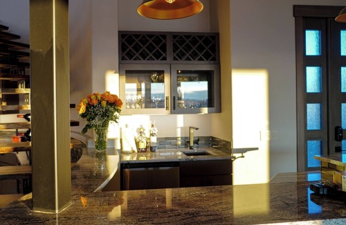 Kalispell House | Silo House, Stunning architecture, near Flathead Lake and Glacier Park.