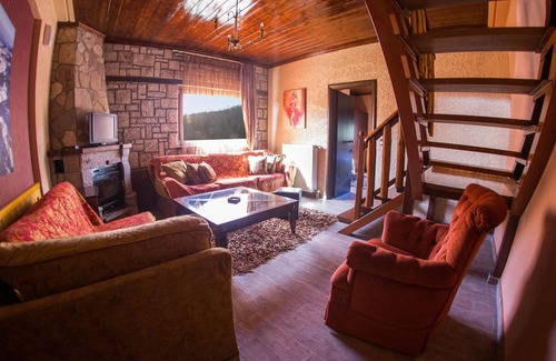 Krionerion Apartment | Silva Suites - Kryoneri, Lake Plastira