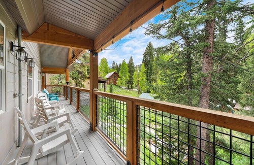 Salt Lake Mountain Resorts Apartment | Silver Fork Chalet - Hot Tub & 18+ Beds