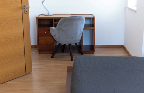 Correeira Villa | Silver Globe