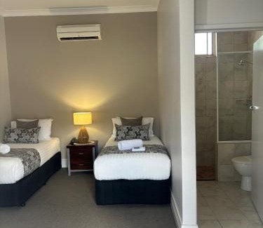 Broken Hill Hotel | Silver Haven Motor Inn