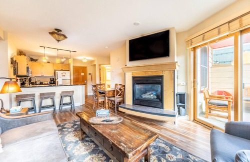 River Run Condo | Silver Mill by Summit County Mountain Retreats