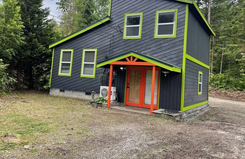 Peaceful Valley Cabin | Silver Spruce Retreat