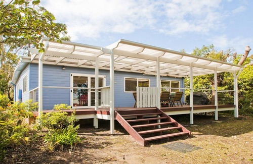 Culburra Beach Cottage | Silvermere Cottage - a cosy family getaway