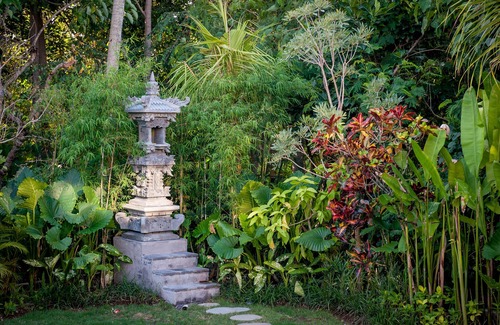 Kediri Villa | Silversand Villa: Laid Back Luxury Private Villa Kedungu Beach