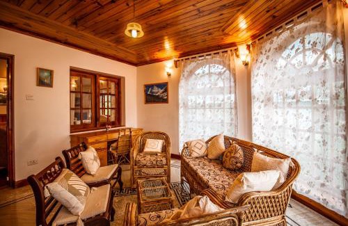 Aleo Apartment | Silverstone Mansions Cottages