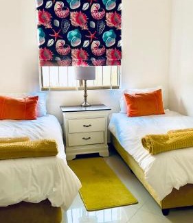 Manaba Beach Apartment | Simla Luxury Apartments 9