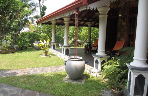 Nalagasdeniya House | Simon's Lodge Hikkaduwa