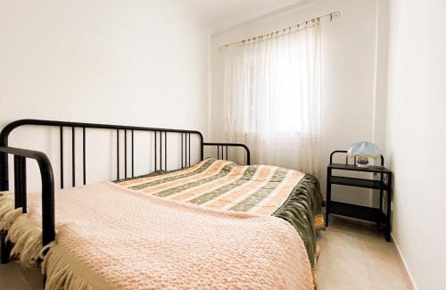 Espiche Apartment | Simple Beach Lovers' Retreat in Espiche #1888