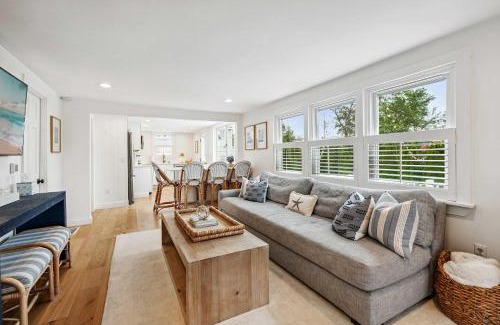 Newburyport House | Simple Retreat 2 Min Walk to Beach AC Firepit