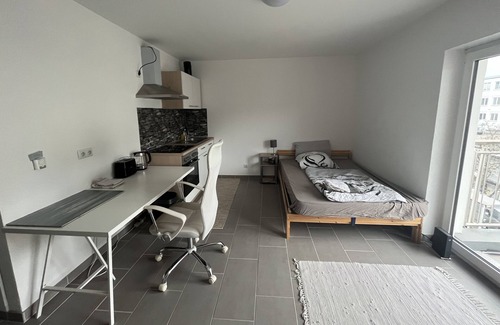 Innenstadt-West Apartment | Simplex Apartments am Euro | sleek | trendy