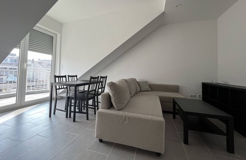 Innenstadt-West Apartment | Simplex Apartments am Euro | spacious | modern