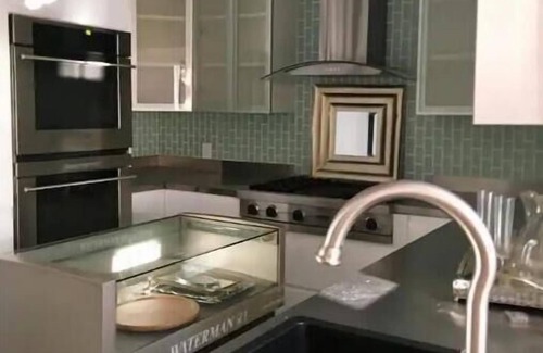 Inglewood House | simply luxe home with fire pit 8 minutes from sofi