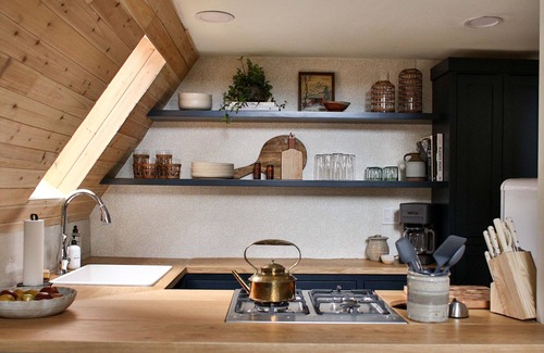 Kachina Village Cabin | SimplyStayFrame - AFrame Cabin Kachina Village