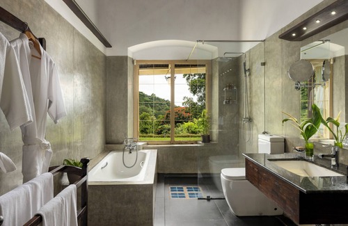 Pathadumbara Hotel | Simpson's Forest Hotel