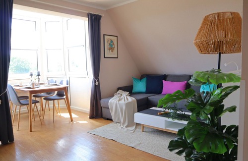 Cappel-Neufeld Apartment | "Sinfonia" - vacation apartment by the sea with sauna and the sound of the sea