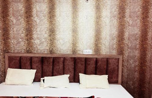Mathura Hotel | Singh Hotel's Shubhadra Boutique Stay