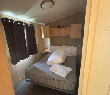 Clacton-on-Sea House | Singh&Leite Family caravan for 6 people