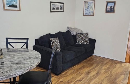Kelso House | Single Bedroom Guesthouse in the Cowlitz Valley