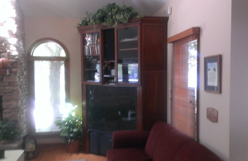 Lake Geneva House | Single Family 7 Bedroom 5 bath Lake House