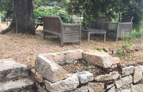 Albitreccia House | Single-family traditional stone house with shady garden