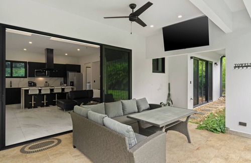 Coco House | Single Level Home w/Pool - Golf Cart Accessible