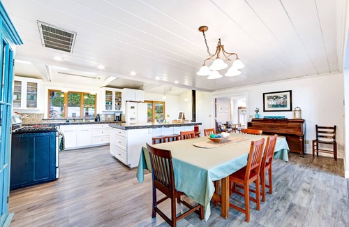 Mendocino House | Single-Level Ocean View Getaway w/Private Hot Tub, Free WiFi & Wood Stove