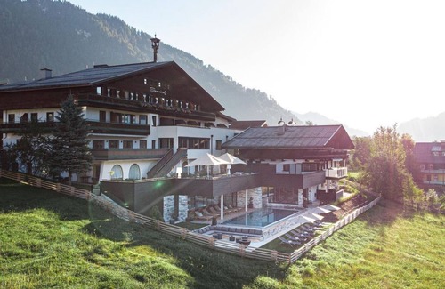 Sankt Veit im Pongau House | Single room Comfort - Verwöhnhotel Sonnhof