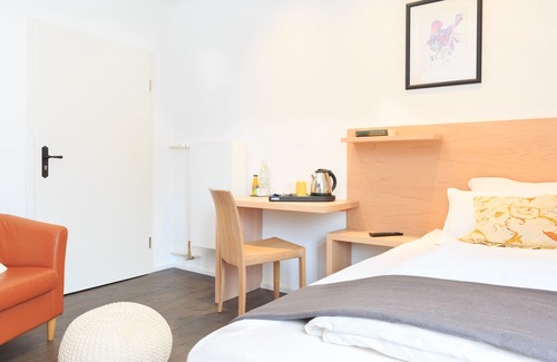 Bad Steben Hotel | Single room-Ensuite with Shower