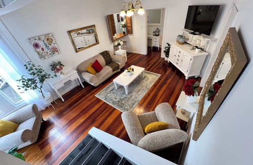 Epsom Bed & Breakfast | SINGLE ROOM ONLY Shared Bathroom @ LA CASA BONITA AUCKLAND 8 Bedroom Villa