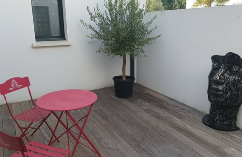 Vaux-sur-Mer Villa | Single-storey house Royan 8 pers - Heated swimming pool in summer - Pontaillac beach