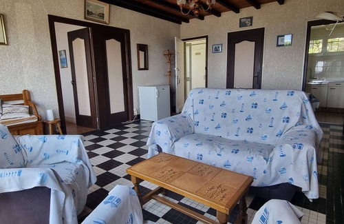 Concarneau House | Single-storey house facing the sea at Le Cabellou in Concarneau