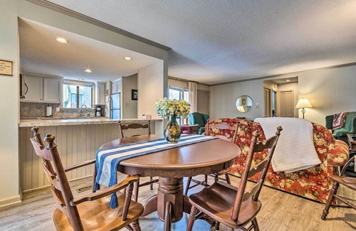 Fairfield Bay Condo | Single-Story Fairfield Bay Condo w/Deck!