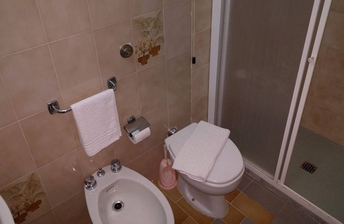 Sant'Angelo House | Singola ST-Single room-Ensuite with Shower