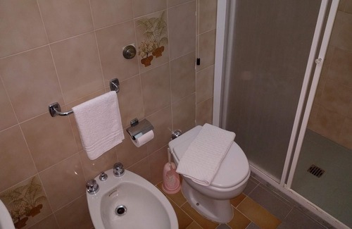 Sant'Angelo House | Singola VM-Single room-Ensuite with Shower-Sea View