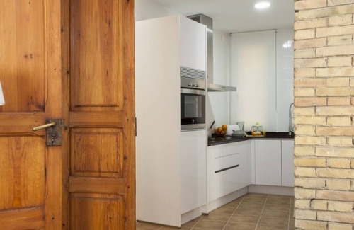 Barrio del Carmen Apartment | Singular Stays Roteros